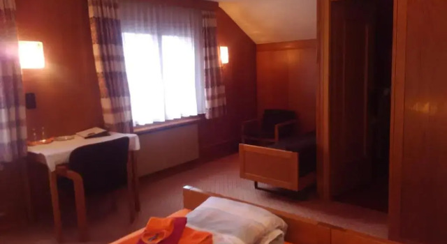 Heidi-Guesthouse-Amden Sternen, Забронировать Отель Амден Lake Walen