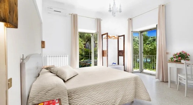 Villa Imma With Private Swimming Pool Sea View and Parking