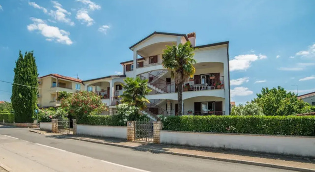 Guest House Marica, Забронировать Апартаменты/квартира Ровинь Rovinj Riviera, рядом с Пристань для яхт Ровиня