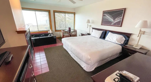 Номер Deluxe Lake Bluff Inn and Suites