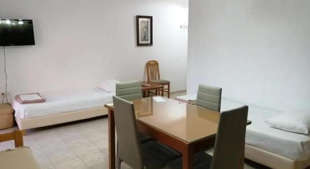 Апартаменты Irini Apartments