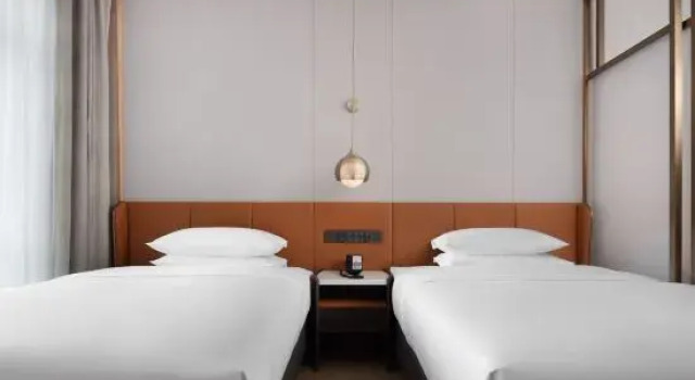 Четырёхместный люкс Home2 Suites by Hilton Guiyang GuanShanHu HuiZhanCheng