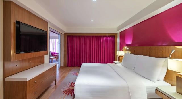Полулюкс Radisson Blu Hotel, Kuwait