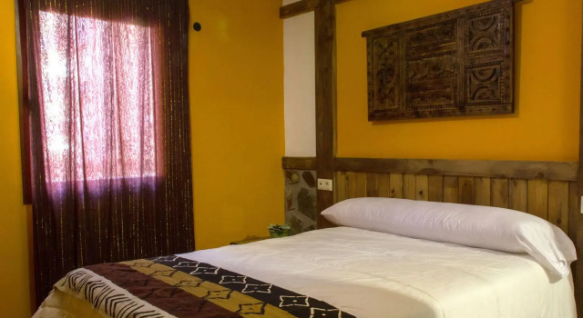 Hotel Plaza, Book Hotel Cuenca Cuenca Province, near Espacio Torner