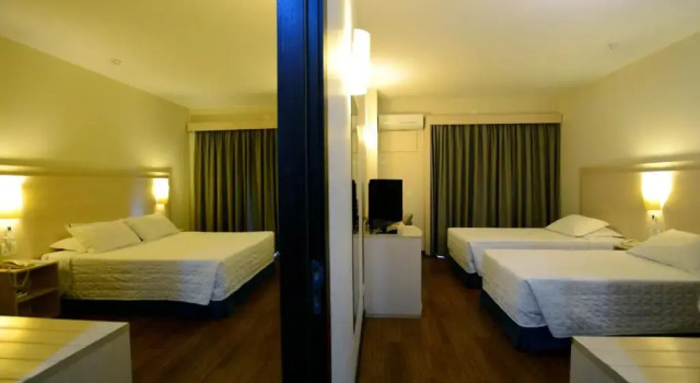 Golden Blue Hotel, Забронировать Отель Лондрина Парана, рядом с Rocha Pombo Square