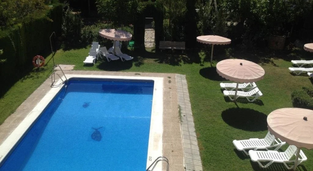 Apartamentos y Cabañas Arroyo Frío