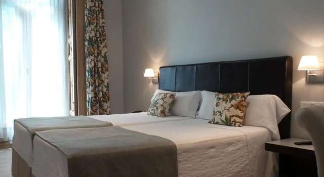Hotel Moderno Puerta del Sol, Забронировать Отель Отели Мадрида 3 звезды, рядом с Церковь Св. Иосифа, 3*