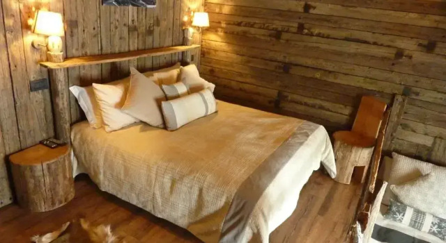 Tana della Volpe, Boek Hotel Pragelato Sestriere