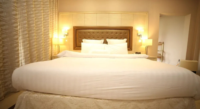 Двухместный клубный люкс с видом на окрестности Chinar Family Resort