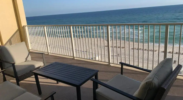 Ocean Reef 2 bedroom/2 bath!, Varaa Hotelli Hotellit Panhandle Florida uima-altaalla, Uima-allas
