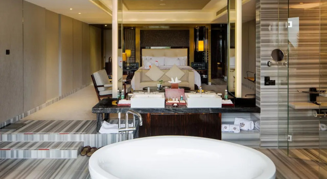 Номер Standard с панорамным видом Sanya Visun Royal Yacht Hotel