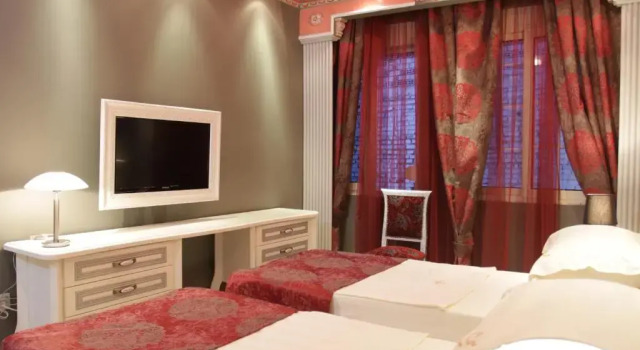 Двухместный номер Standard Hotel Boutique Vila Fernando Tirana