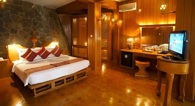 Люкс Bagan Thande Hotel (Old Bagan)
