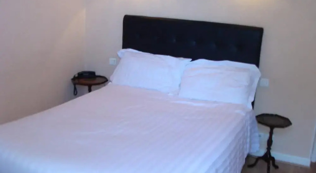 Logis La Gamade, Đặt Khách sạn Donzenac 