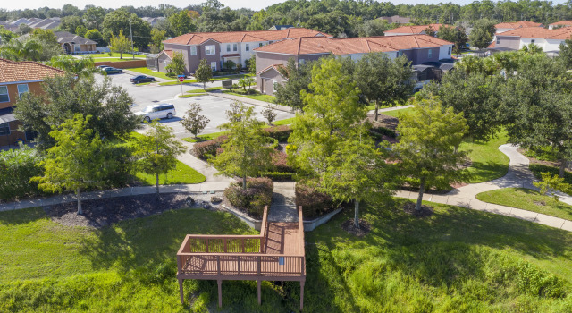 Gorgeous 4 Bedroom w  Pool Close to Disney 920