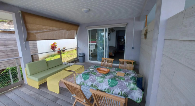 Studio Vaimiti pour 2 personnes vue mer et Moorea, Book Hotel Pirae Tahiti