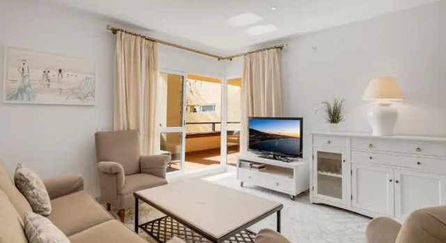 Spacious 3 bedrooms apartment at LAS BRISAS