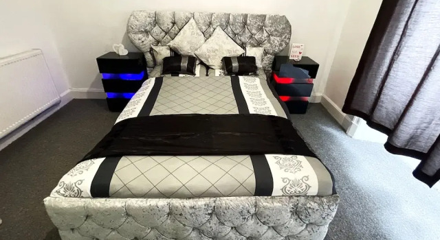 Luxury 3 Bedrooms Entire Flat - Self Check in & Check out, Book Hotel Cowdenbeath Fife