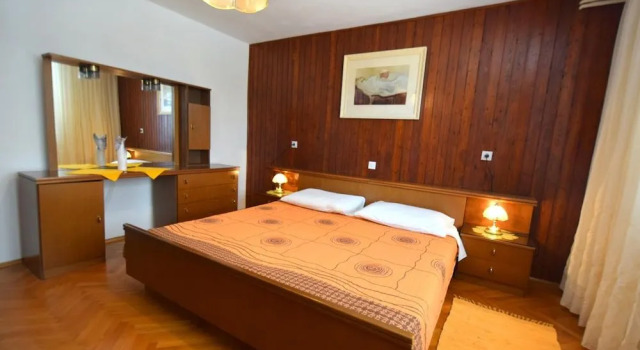 Apartments Hana, Забронировать Апартаменты/квартира Отели Крка с парковкой, рядом с Krk Harbour, Парковка