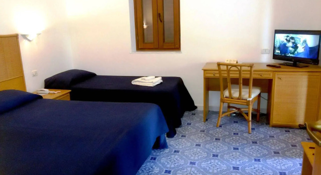 Rojas Bahja, Book Hotel Hotels in Sicily with Parking, Parking