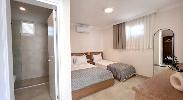 Трёхместный номер Standard с видом на внутренний двор Lavinya Otel