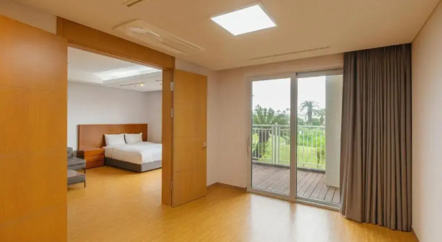 Люкс Deluxe Sono Calm Jeju
