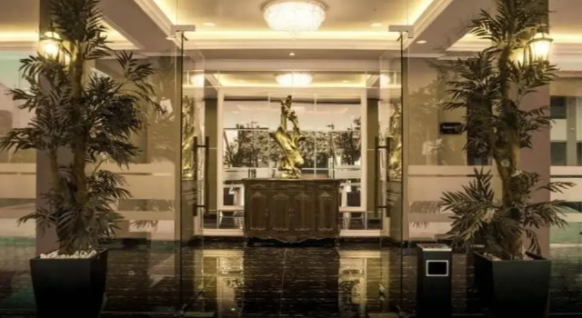 Raden Wijaya Hotel, Rezervovat Hotel Mojokerto East Java