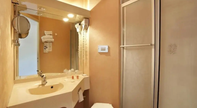 Номер Classic Hôtel IKAR Blois Sud
