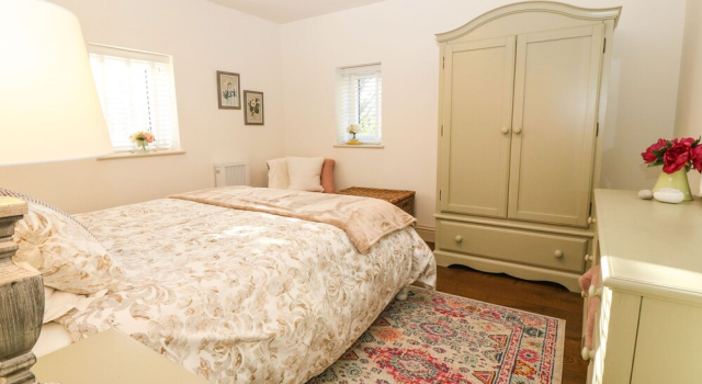 Brook Cottage, Book Vacation Home Beaumaris Anglesey, near Castell Aberlleiniog