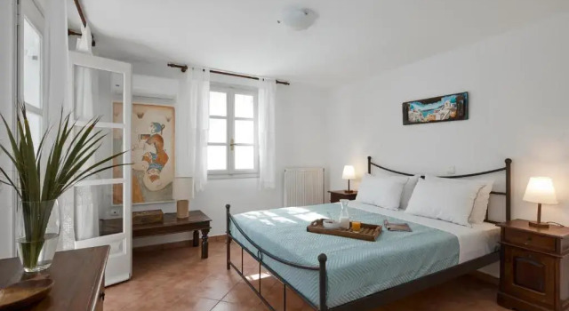 Коттедж Admirals House Santorini