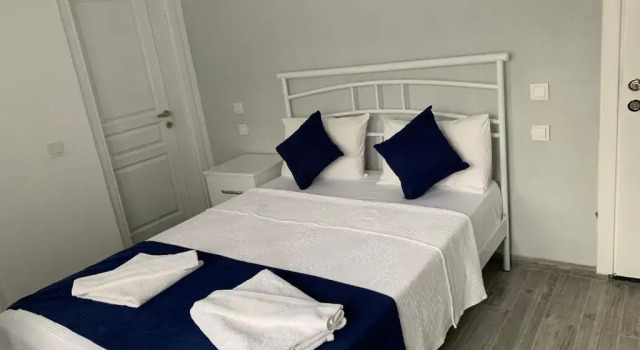 Двухместный номер Standard с балконом Lizo Hotel