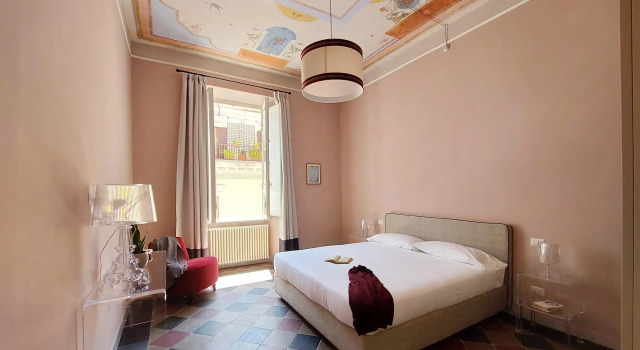 Monti Apartments - M13, Book Lejlighed Rom Lazio, nær Piazza Colonna