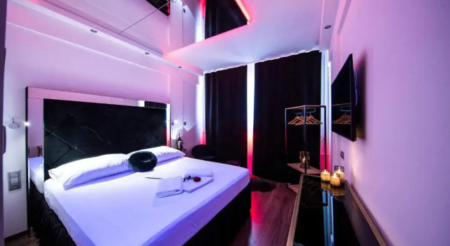 Standard Doppel Zimmer Hotel Aura Design & Garden Pool