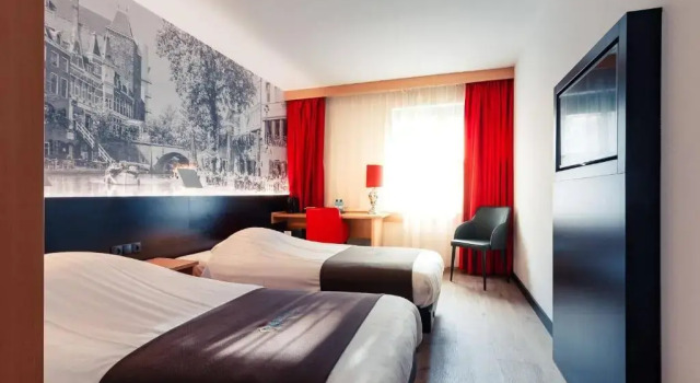 Komfortní Dvoulůžkový s manželskou postelí pokoj Bastion Hotel Utrecht