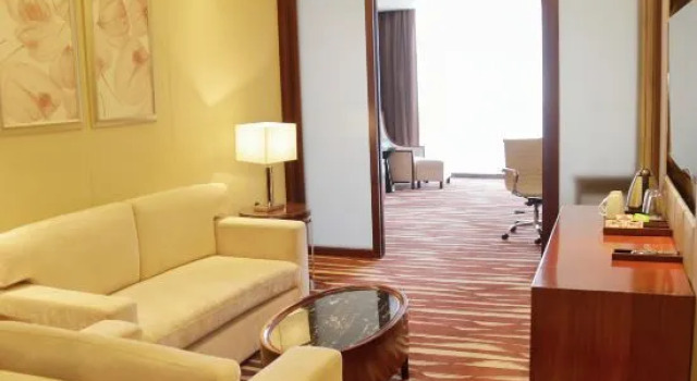 Полулюкс Four Points by Sheraton Liupanshui
