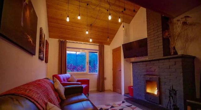 Waterfall Lodge