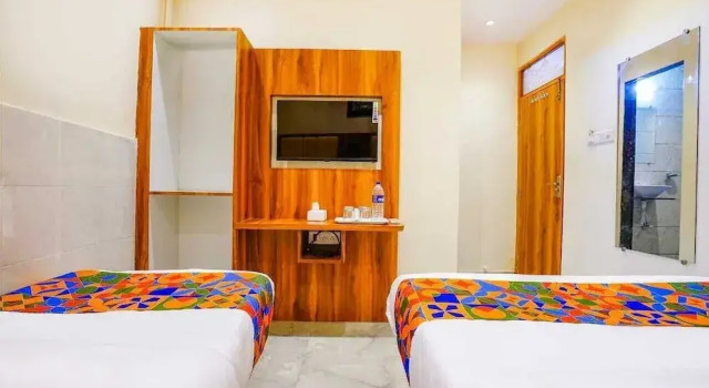 Номер Standard Hotel Emirates Suite