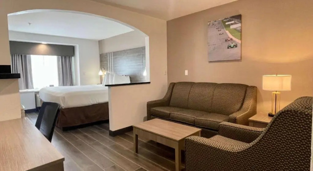 Номер Standard Best Western Roanoke Inn & Suites