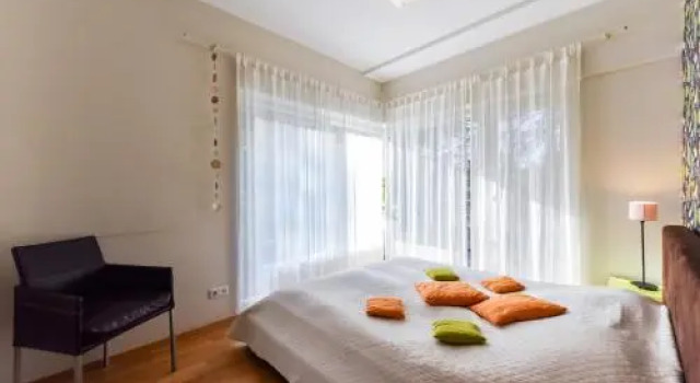 Apartamentai Nr.24, Boek Hotel Palanga 