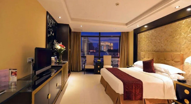 Kingtown Hotel Hongmei Shanghai, Varaa Hotelli Minhang 