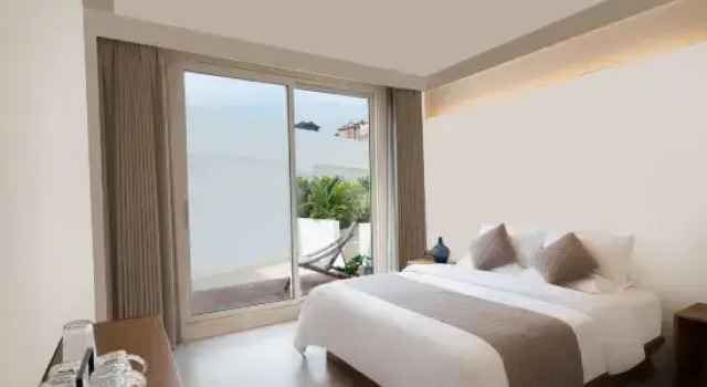 Семейный люкс Deluxe с 2 комнатами Floral Hotel · MiLin ChunHuan Hotel