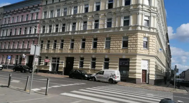 Hostel Tulip - Pokój 4 ze wspólną łazienką i kuchnią, Prenota Ostello Ostelli a West Pomerania, Ostello