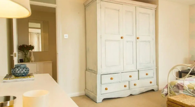 Newly Renovated Hove Apartment