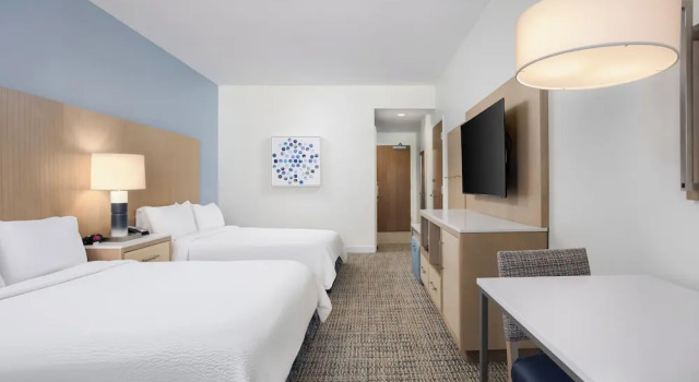 Четырёхместный номер Standard с балконом Holiday Inn Resort Fort Walton Beach by IHG