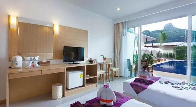 Номер Deluxe Chalong Princess Pool Villa Resort SHA EXTRA PLUS