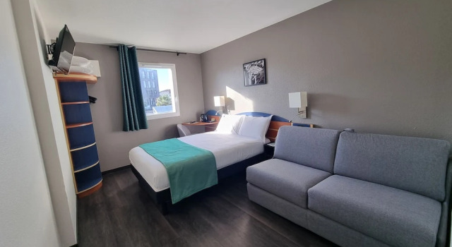 Четырёхместный номер Standard Kyriad Anglet - Biarritz