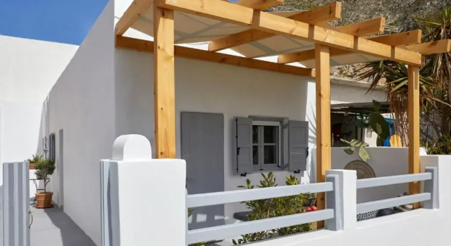 Апартаменты Lamina Guest House Perissa