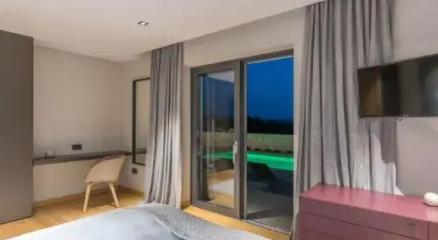 Exclusive Living Villas