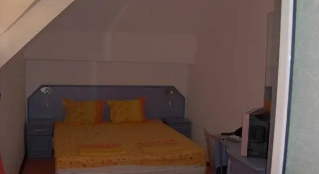 Hotel Ines