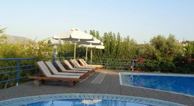 Апартаменты с 2 комнатами Artemis Apartments
